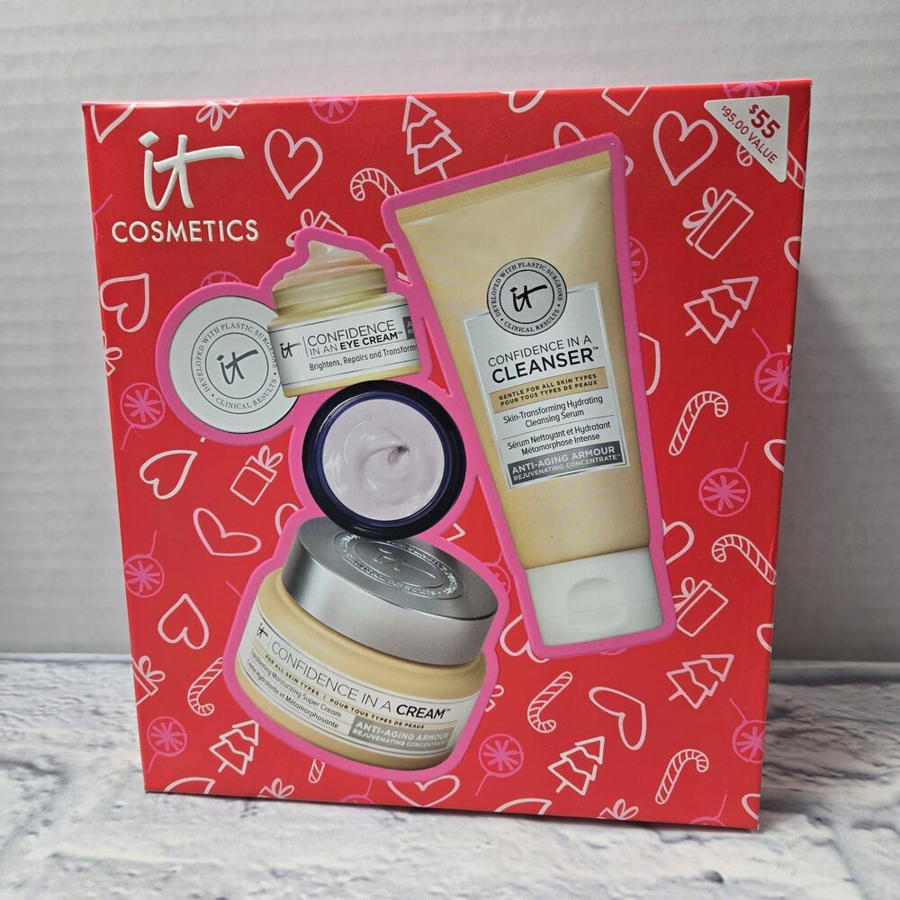 New Unopened it Cosmetics Confidence Boosting Routine Anti-aging Travel 4 pc set